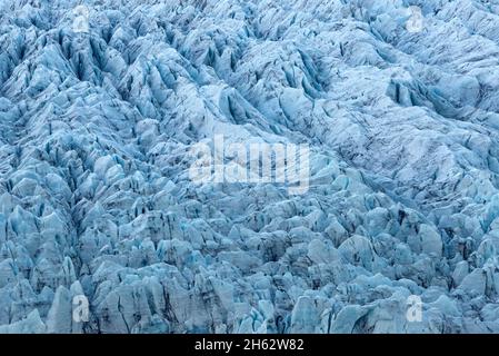 ghiaccio della lingua del ghiacciaio di fjallsjokull, lago glaciale fjallsárlón, parco nazionale vatnajokull, islanda Foto Stock