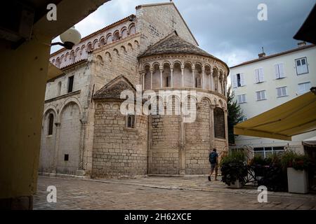 chiesa di st. krsevan su piazza san krsevan in zadar, dalmazia, croazia Foto Stock