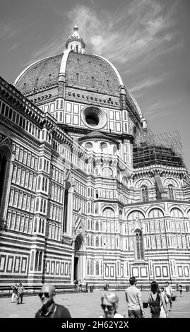 duomo di firenze, formalmente la cattedrale di santa maria del fiore e il campanile di giotto, toscana, italia Foto Stock