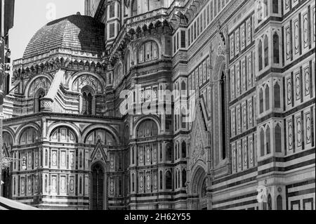 duomo di firenze, formalmente la cattedrale di santa maria del fiore e il campanile di giotto, toscana, italia Foto Stock