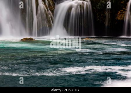 bella cascata skradinski buk nel parco nazionale di krka - dalmazia croazia, europa Foto Stock