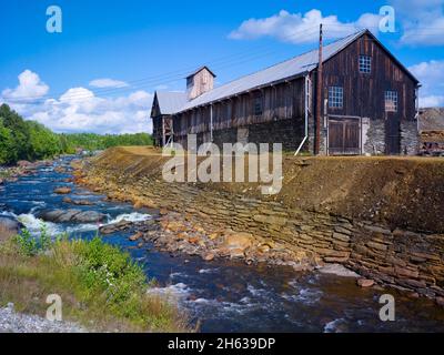 europa,norvegia,provincia di trondelag,città mineraria di röros,edifici minerari sul cumulo delle scorie Foto Stock