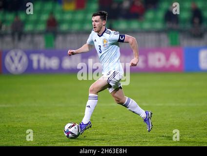 Andrew Robertson in Scozia durante la partita di qualificazione della Coppa del mondo FIFA allo Zimbru Stadium di Chisinau. Data foto: Venerdì 12 novembre 2021. Foto Stock