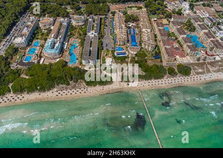 vista aerea, complessi alberghieri sulle dune di carrer, spiaggia e spiaggia vita, muro, isole baleari, maiorca, spagna Foto Stock