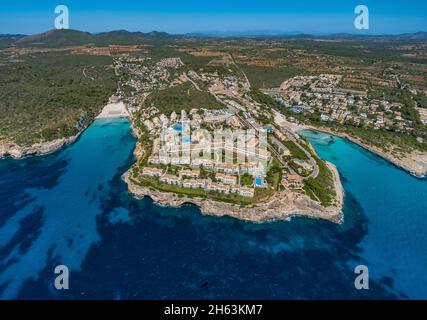 foto aerea,complesso alberghiero cala anguila-cala mendia,s'estany d'en mas,manacor,mallorca,isole baleari,spagna,europa,maiorca Foto Stock