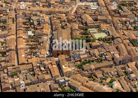 veduta aerea,vista della città di campos e cath. església de sant julià chiesa,campos,mallorca,isole baleari,spagna Foto Stock