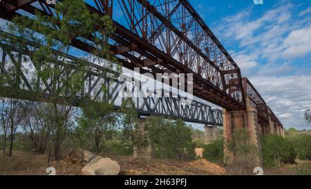 Ponte ferroviario sul fiume Burdekin Foto Stock