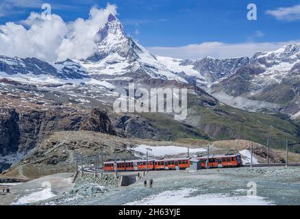 gornergratbahn con matterhorn 4478m, zermatt, mattertal, alpi vallesi, vallese, svizzera Foto Stock