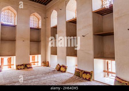 JABRIN, OMAN - 2 MARZO 2017: Una delle camere nel castello di Jabrin, Oman Foto Stock