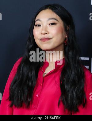 Hollywood, Stati Uniti. 12 novembre 2021. HOLLYWOOD, LOS ANGELES, CALIFORNIA, USA - 12 NOVEMBRE: L'attrice Awkwafina (Nora Lum) arriva al 2021 AFI Fest - prima mondiale di Apple Original Films' 'song wan' tenuto al TCL Chinese Theatre IMAX il 12 novembre 2021 a Hollywood, Los Angeles, California, Stati Uniti. (Foto di Xavier Collin/Image Press Agency/Sipa USA) Credit: Sipa USA/Alamy Live News Foto Stock