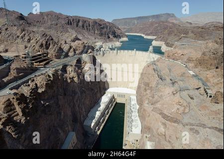 Hoover diga e lago Mead dal nuovo ponte di bypass Foto Stock