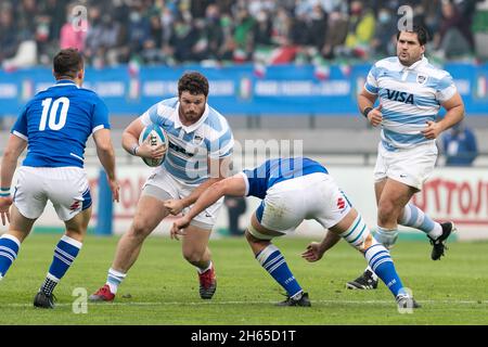 Treviso, Italia. 13 NOVEMBRE Julian Montoya in azione durante l'amichevole incontro Internazionale tra Italia e Argentina allo Stadio Comunale di Monigo, Treviso, sabato 13 novembre 2021. (Credit: Juan Gasparini | MI News) Credit: MI News & Sport /Alamy Live News Foto Stock