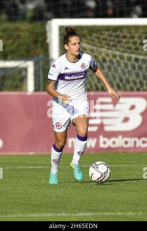 Roma, Italia. 13 Nov 2021. Francesca vitale durante la Serie A match tra A.S. Roma Women e ACF Fiorentina Femmile allo stadio tre Fontane il 14 novembre 2021 a Roma. Credit: Live Media Publishing Group/Alamy Live News Foto Stock