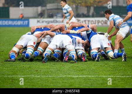 Stadio Monigo, Treviso, Italia, 13 novembre 2021, Scrum tra Italia e Argentina durante il Test Match 2021, Italia vs Argentina - Autumn Nations Cup rugby match Foto Stock