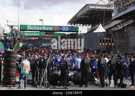 Griglia di partenza, Grille de partir, durante la Formula 1 Heineken Grande Premio De Sao Paulo 2021, Gran Premio di San Paolo, 19° round del Campionato Mondiale FIA di Formula uno 2021 dal 12 al 14 novembre 2021 sul circuito Interlagos, a San Paolo, Brasile - Foto: DPPI/DPPI/LiveMedia Foto Stock