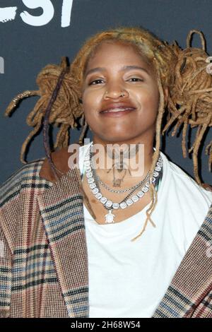 Los Angeles, California. 13 Nov 2021. India Ambre Perkins agli arrivi per BRUISED Premiere al 2021 AFI FEST, TCL Chinese Theatre, Los Angeles, CA 13 novembre 2021. Credit: Priscilla Grant/Everett Collection/Alamy Live News Foto Stock