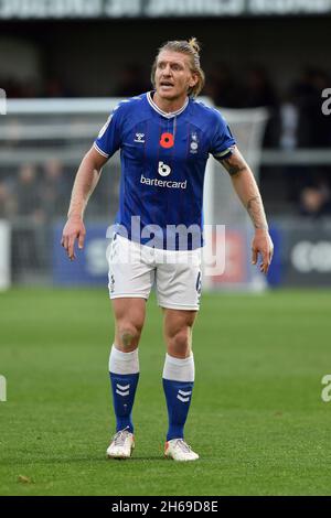 EXETER, GBR. 13 NOVEMBRE Carl Piergianni di Oldham Athletic durante la partita della Sky Bet League 2 tra Exeter City e Oldham Athletic al St James' Park, Exeter sabato 13 novembre 2021. (Credit: Eddie Garvey | MI News) Foto Stock