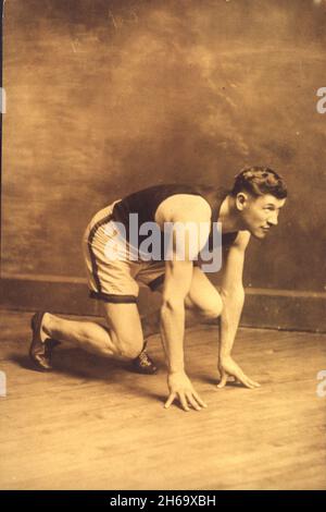 Jim Thorpe - atleta nativo americano e vincitore della medaglia d'oro olimpica - c1910 Foto Stock