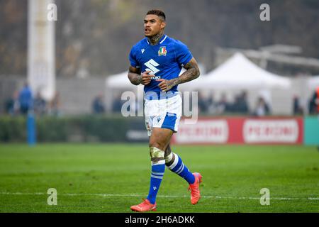 Treviso, Italia. 13 Nov 2021. Montanna Monty Ioane (Italia) ritratto durante Test Match 2021, Italia vs Argentina, Autumn Nations Cup rugby match a Treviso, Italia, Novembre 13 2021 Credit: Independent Photo Agency/Alamy Live News Foto Stock