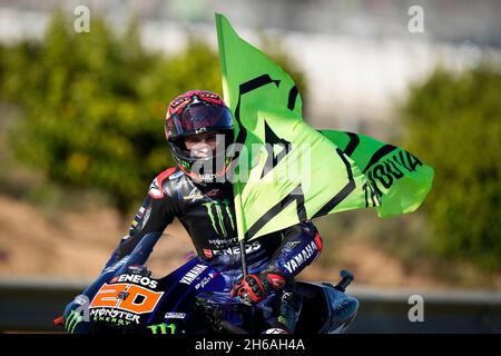 Valencia, Spagna. 14 novembre 2021. Gare del Gran Premio MotoGP Motul della Comunidad Valenciana al circuito Ricardo Tormo di Valencia, 14 novembre 2021 in foto: Fabio Quartararo Carreras del Gran Premio Motul de la Comunidad Valenciana en el circuito Ricardo Tormo de Valencia, 14 de Noviembre de 2021 POOL/ MotoGP.com/Cordon Press le immagini saranno solo per uso editoriale. Credito obbligatorio: © motogp.com Credit: CORDON PRESS/Alamy Live News Foto Stock