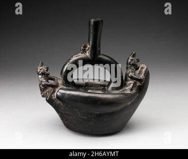 Singolo Spout vascello di Blackware in forma di figure che cavalcano su Reed Boat, A.D. 1000/1400. Foto Stock