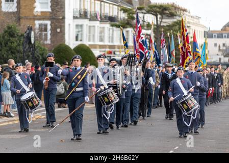 1312 (Southend-on-Sea) Squadron Air Cadets al servizio della Domenica della memoria al War Memorial a Southend on Sea, Essex, Regno Unito Foto Stock