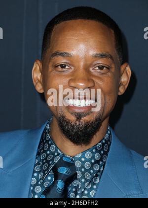 Hollywood, Stati Uniti. 14 novembre 2021. HOLLYWOOD, LOS ANGELES, CALIFORNIA, USA - NOVEMBRE 14: L'attore Will Smith arriva al AFI Fest 2021 - Premiere notturno di chiusura di Warner Bros. Pictures 'King Richard' tenuto al TCL Chinese Theatre IMAX il 14 Novembre 2021 a Hollywood, Los Angeles, California, Stati Uniti. (Foto di Xavier Collin/Image Press Agency/Sipa USA) Credit: Sipa USA/Alamy Live News Foto Stock