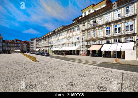 Piazza Largo Toural, Guimaraes, Minho, Portogallo Foto Stock