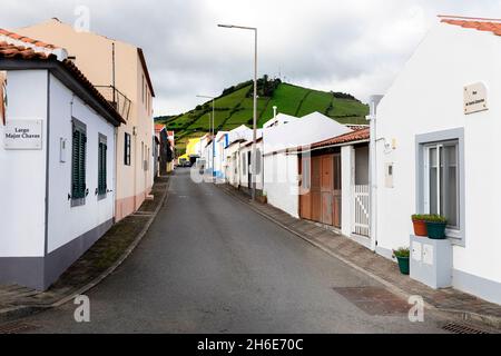 strada a Santa Cruz, Flores isola. Azzorre. Portogallo Foto Stock