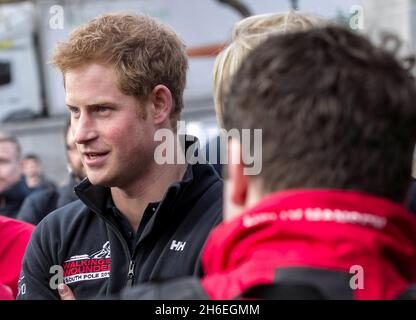 Il Principe Harry partecipa all'evento di partenza del South Pole Allied Challenge 2013 a Trafalgar Square. Foto Stock