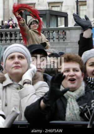 Il Festival invernale russo a Trafalgar Square, Londra. Il festival segna la Ã vecchia YearÃ• di RussiaÃ•, con un mix di musica tradizionale e contemporanea e di intrattenimento, l'evento è il più grande del suo genere al di fuori della Russia. Foto Stock