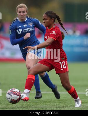 DURHAM CITY, GBR. 14 NOVEMBRE il Taylor Hinds di Liverpool durante la partita del campionato delle donne fa tra il Durham Women FC e Liverpool al Maiden Castle, Durham City, domenica 14 novembre 2021. (Credit: Mark Fletcher | MI News) Credit: MI News & Sport /Alamy Live News Foto Stock