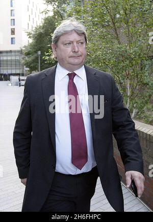 Il deputato del lavoro Eric Illsley è comparso oggi a Southwark Crown Court a Londra per tre accuse di falsa contabilità nelle sue spese Foto Stock