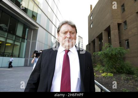 Il deputato del lavoro Eric Illsley è comparso oggi a Southwark Crown Court a Londra per tre accuse di falsa contabilità nelle sue spese Foto Stock