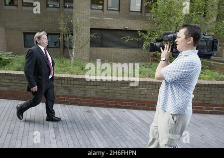 Il deputato del lavoro Eric Illsley è comparso oggi a Southwark Crown Court a Londra per tre accuse di falsa contabilità nelle sue spese Foto Stock