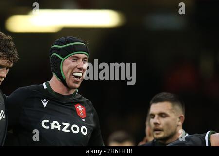 Cardiff, Regno Unito. 14 novembre 2021. Adam Beard of Wales guarda avanti. Rugby Autumn Nations Series Match, Wales contro Fiji al Principato Stadium di Cardiff domenica 14 novembre 2021. pic di Andrew Orchard/Andrew Orchard fotografia sportiva credito: Andrew Orchard fotografia sportiva/Alamy Live News Foto Stock