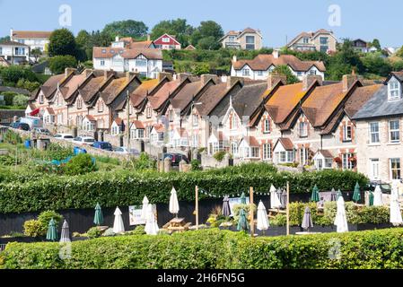 Beer Devon tradizionalmente costruito case a schiera con giardini di fronte a Common Lane Beer Village centro Beer Devon Inghilterra UK GB Europa Foto Stock