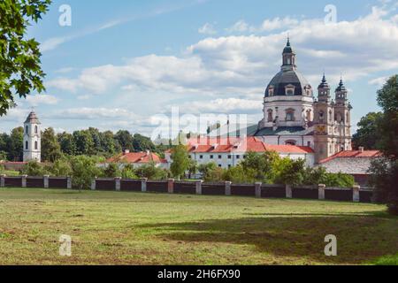 Monastero e chiesa di Pazaislis Camaldolese a Kaunas Foto Stock