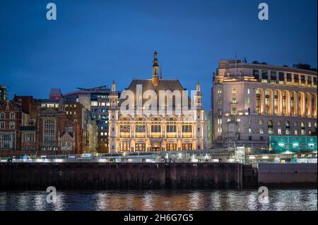 La vista su South Bank, Londra, Regno Unito Foto Stock