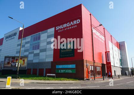 Shurgard self storage unit, Londra Inghilterra Regno Unito Foto Stock