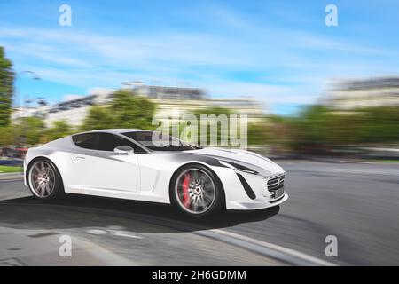 L'auto sportiva bianca corre veloce su strada Foto Stock