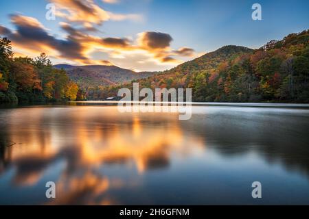 Vogel state Park, Georgia, USA nella stagione autunnale. Foto Stock