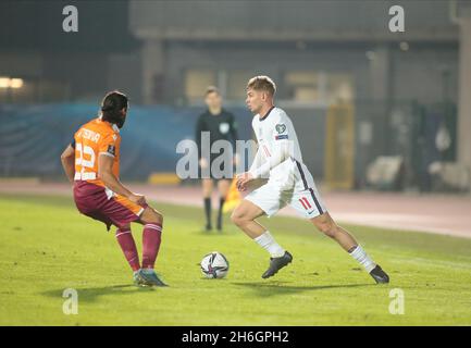 Emile Smith Rowe d'Inghilterra durante la Coppa del mondo FIFA 2022, Qualifiers Group i, partita di calcio tra San Marino e Inghilterra il 15 novembre 2021 allo Stadio Olimpico de Serravalle di Serravalle, San Marino - Foto: Nderim Kaceli/DPPI/LiveMedia Foto Stock