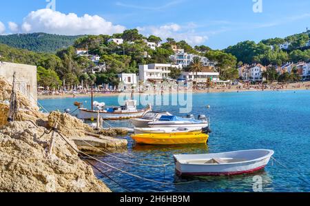 Vista sul paesaggio Cala Vadella, Isole Ibiza, Spagna Foto Stock