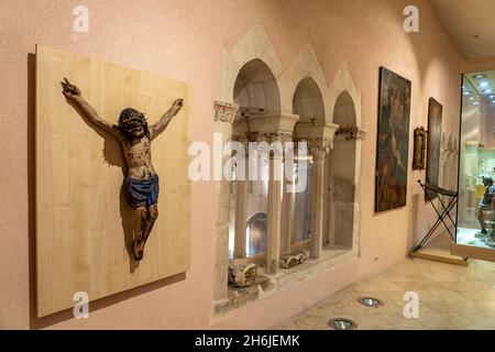 Kunstsammlung und Schatzkammer der Sankt-Tryphon-Kathedrale in Kotor, Montenegro, Europa | Cattedrale di San Tryphon tesoro e collezione d'arte in Foto Stock