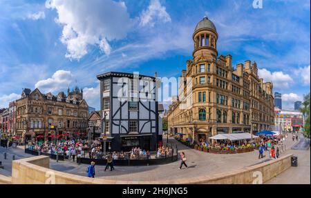 Vista degli edifici di Exchange Square, Manchester, Lancashire, Inghilterra, Regno Unito, Europa Foto Stock