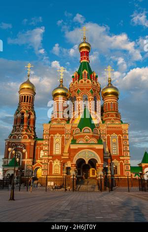 Cattedrale dell'Annunciazione, Yoshkar-Ola, Mari El, Russia, Europa Foto Stock