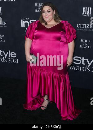 Los Angeles, Stati Uniti. 15 Nov 2021. LOS ANGELES, CALIFORNIA, Stati Uniti d'America - 15 NOVEMBRE: L'attrice Chrissy Metz arriva al sesto InStyle Awards 2021 che si tiene presso il Getty Center il 15 novembre 2021 a Los Angeles, California, Stati Uniti. (Foto di Xavier Collin/Image Press Agency/Sipa USA) Credit: Sipa USA/Alamy Live News Foto Stock