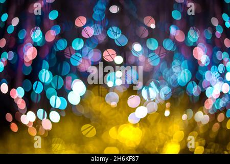 Festa di Natale elegante sfondo astratto con bokeh luci e stelle Foto Stock