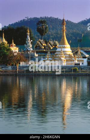 Jong Klang Tempio Mae Hong Son, Thailandia Foto Stock